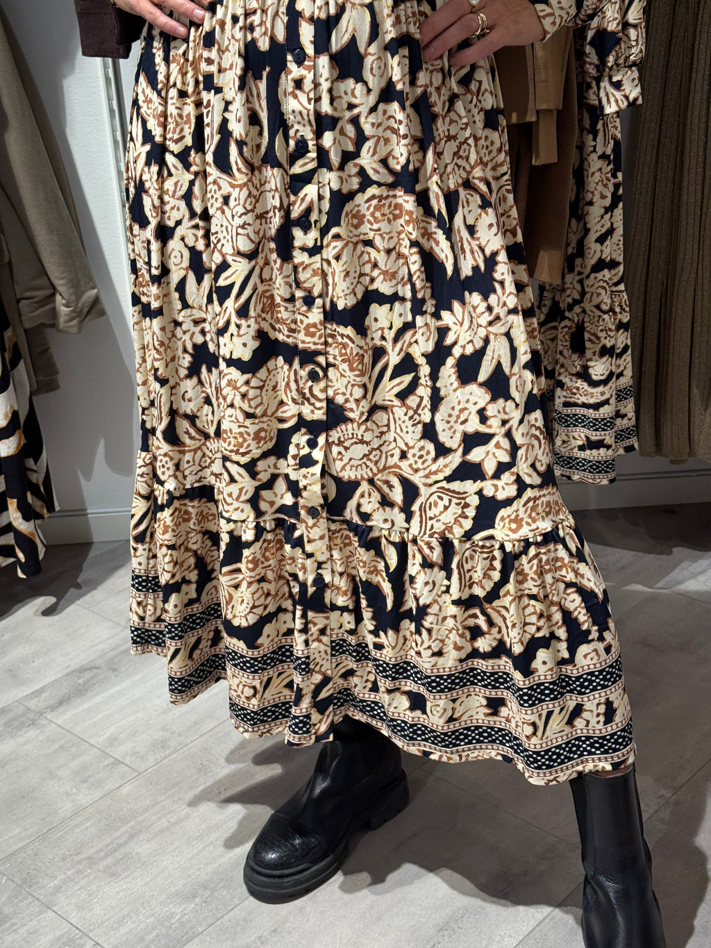 Alma dress